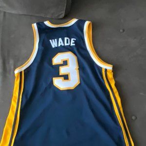 Marquette Golden Eagles Dwayne Wade Retro Brand